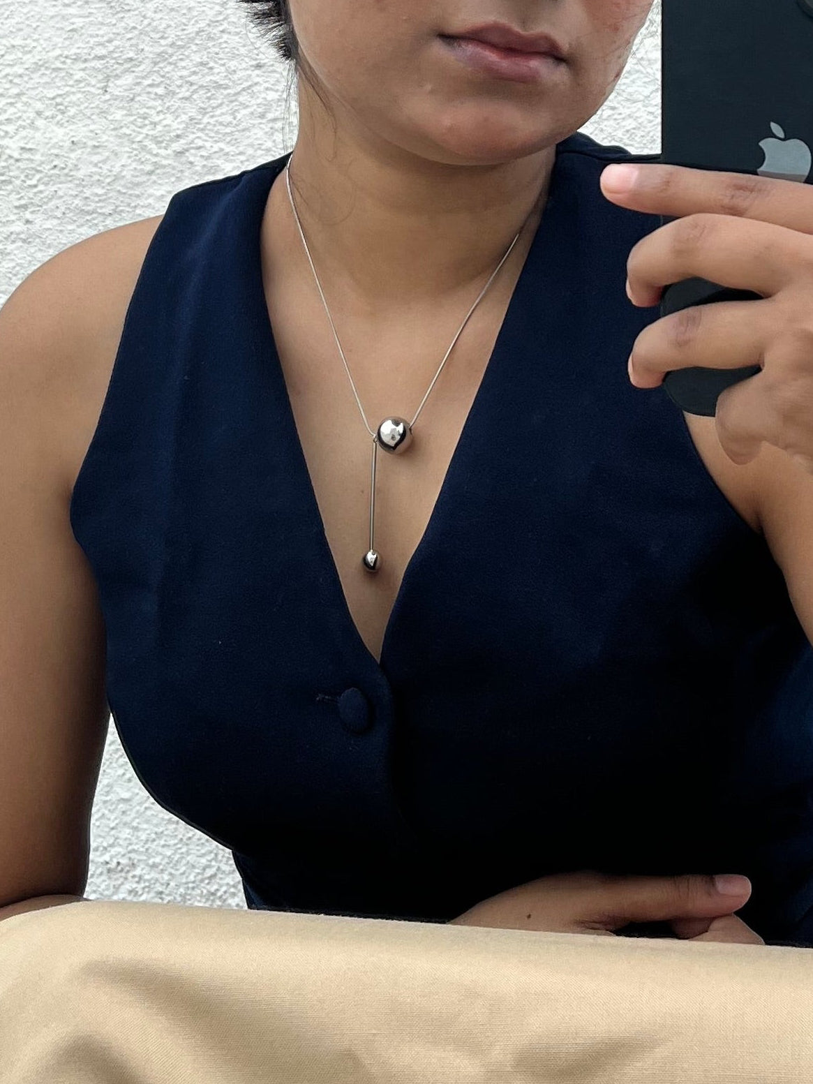 Selene Neckpeice